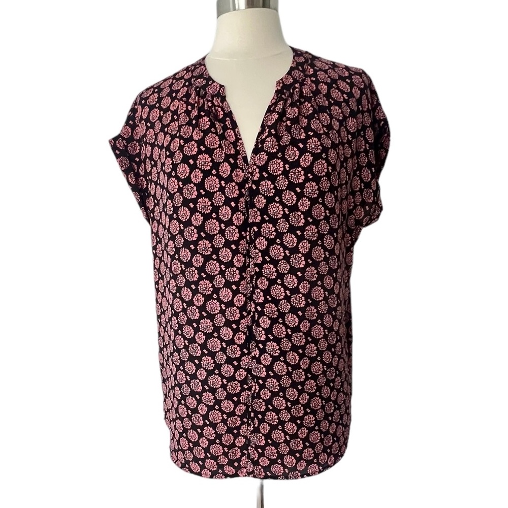 Pleione Popover Blouse Floral Medallion Print Cap Sleeves V Neck Top Sz L